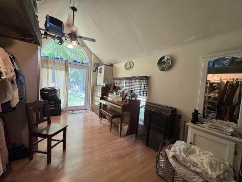 806 Indian Run Road Salem WV 26426-8582