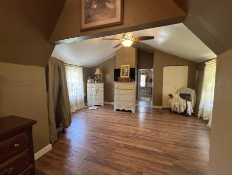 806 Indian Run Road Salem WV 26426-8582