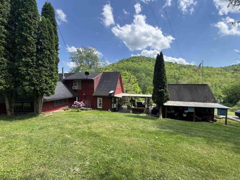 806 Indian Run Road Salem WV 26426-8582