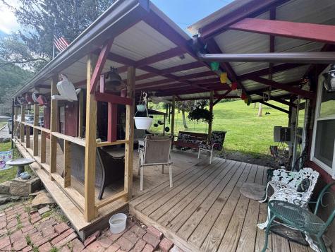 806 Indian Run Road Salem WV 26426-8582