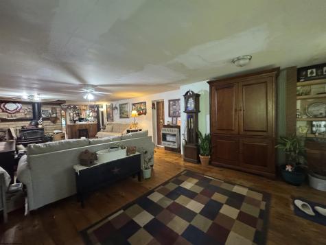 806 Indian Run Road Salem WV 26426-8582