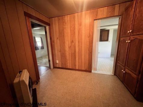 46 Grand Avenue West Union WV 26456-8509