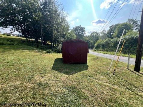 46 Grand Avenue West Union WV 26456-8509
