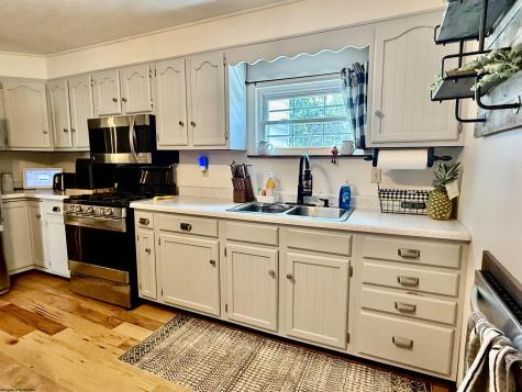 52 4th Street Carolina WV 26563
