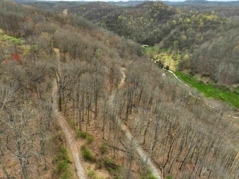 856 Arnolds Creek Road West Union WV 26456-0000