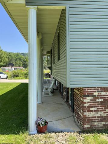1564 Files Creek Road Beverly WV 26253