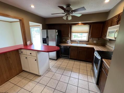 1564 Files Creek Road Beverly WV 26253