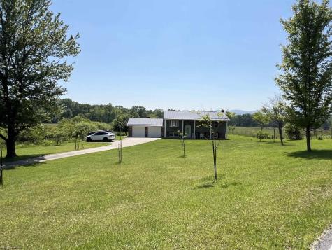 1564 Files Creek Road Beverly WV 26253
