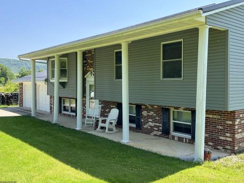 1564 Files Creek Road Beverly WV 26253