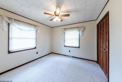 110 Lynne Avenue Kingwood WV 26537