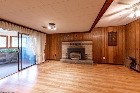 110 Lynne Avenue Kingwood WV 26537