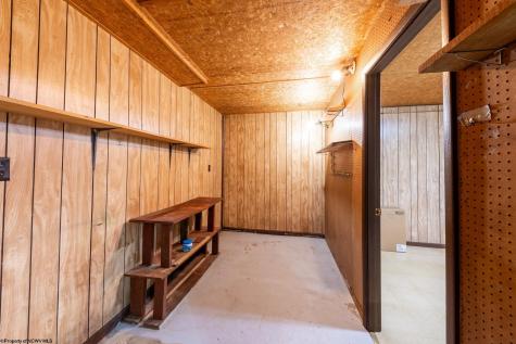 110 Lynne Avenue Kingwood WV 26537