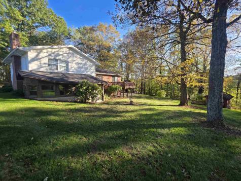 110 Lynne Avenue Kingwood WV 26537