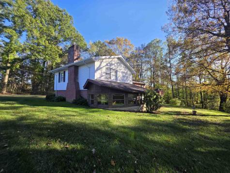 110 Lynne Avenue Kingwood WV 26537