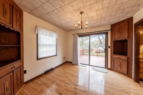 110 Lynne Avenue Kingwood WV 26537