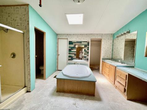 3806 Irish Ridge Road Tunnelton WV 26444