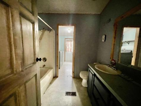 3806 Irish Ridge Road Tunnelton WV 26444