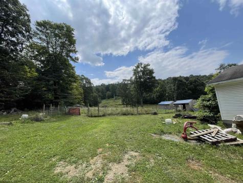 3806 Irish Ridge Road Tunnelton WV 26444