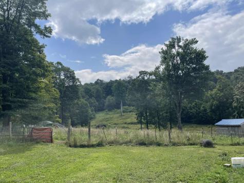 3806 Irish Ridge Road Tunnelton WV 26444