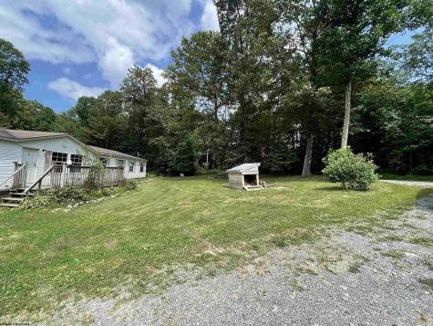 3806 Irish Ridge Road Tunnelton WV 26444