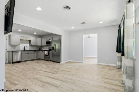 137 Blossom Drive Clarksburg WV 26301