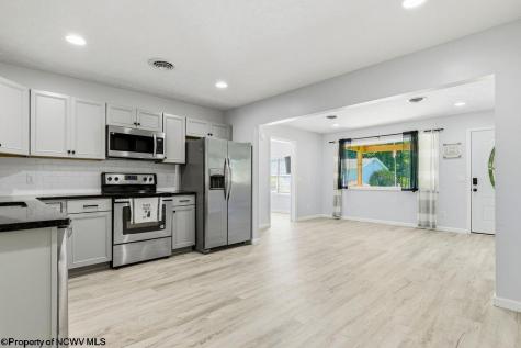 137 Blossom Drive Clarksburg WV 26301