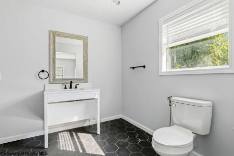 137 Blossom Drive Clarksburg WV 26301