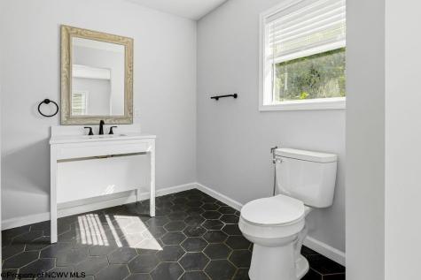 137 Blossom Drive Clarksburg WV 26301