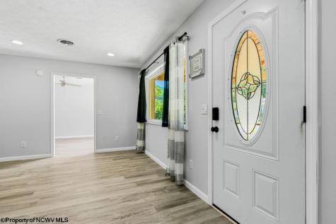 137 Blossom Drive Clarksburg WV 26301