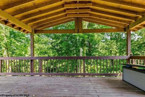 137 Blossom Drive Clarksburg WV 26301