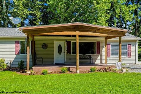 137 Blossom Drive Clarksburg WV 26301