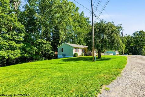 137 Blossom Drive Clarksburg WV 26301