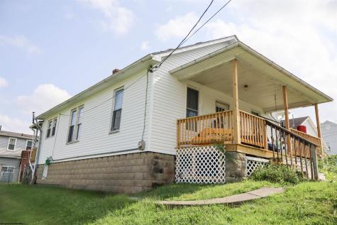 60 Watkins Lane Clarksburg WV 26301