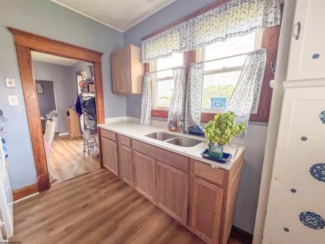 60 Watkins Lane Clarksburg WV 26301