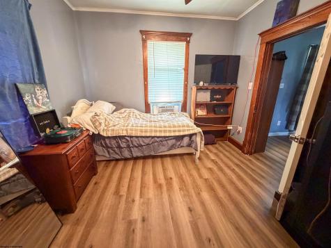 60 Watkins Lane Clarksburg WV 26301