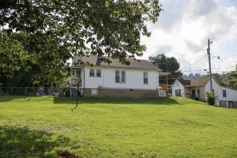 60 Watkins Lane Clarksburg WV 26301