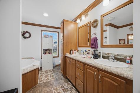 7 Rundle Way Fairmont WV 26554