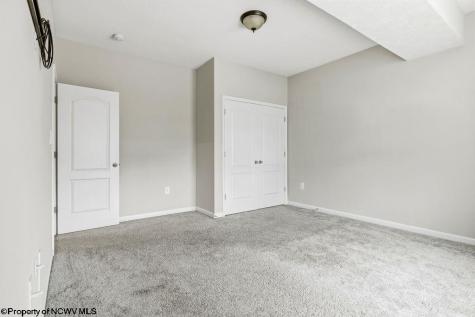 63 Kingston Drive Bridgeport WV 26330