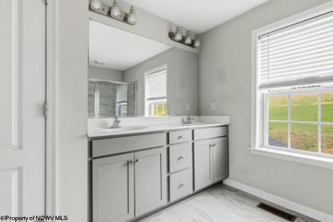 63 Kingston Drive Bridgeport WV 26330