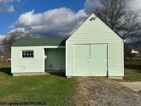 24 Crab Apple Lane Valley Bend WV 26293