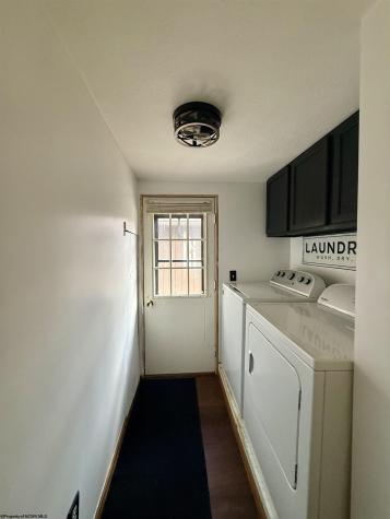 181 Oates Lane Ellamore WV 26267