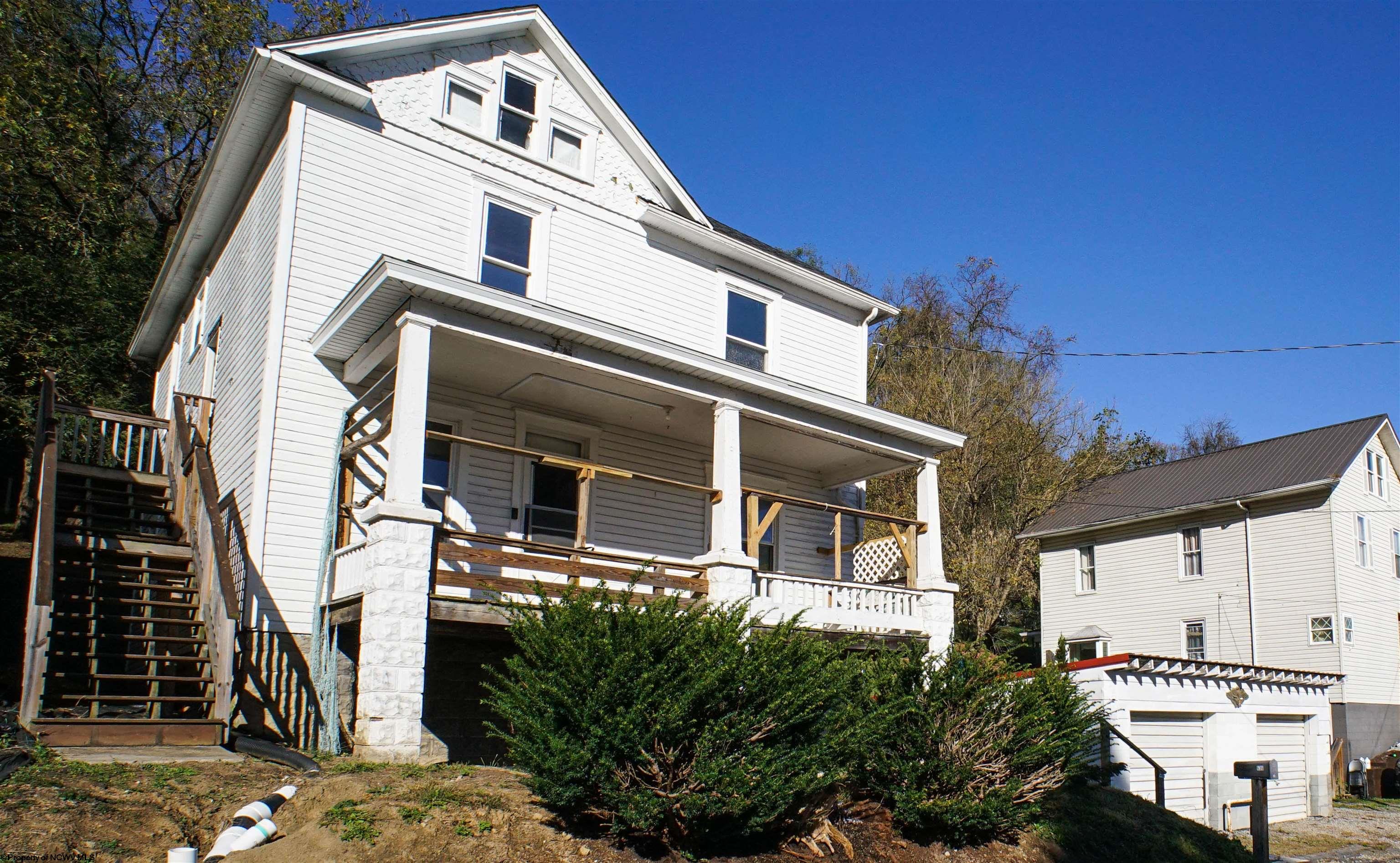 636 S 7th Street Clarksburg WV 26301