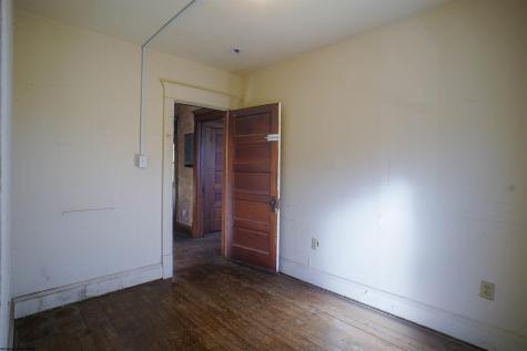 636 S 7th Street Clarksburg WV 26301