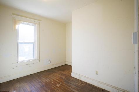 636 S 7th Street Clarksburg WV 26301