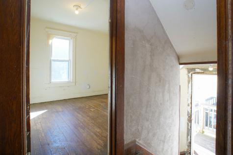 636 S 7th Street Clarksburg WV 26301