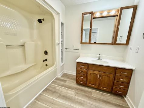 1634 Kingwood Pike Morgantown WV 26508