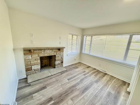 1634 Kingwood Pike Morgantown WV 26508