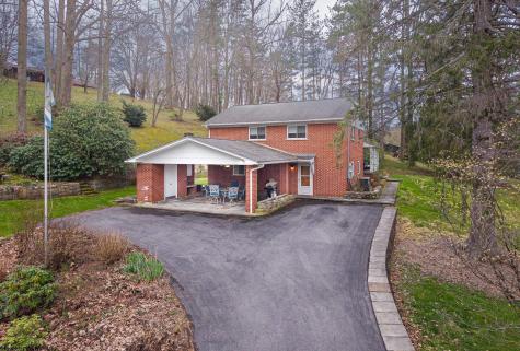 100 Keller Avenue Fayetteville WV 25840