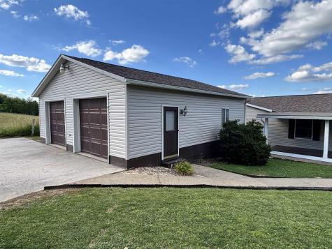462 Jonestown Mt Liberty Road Philippi WV 26416
