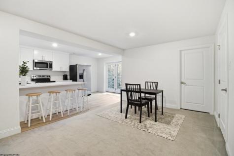 56 Windermere Lane Morgantown WV 26508
